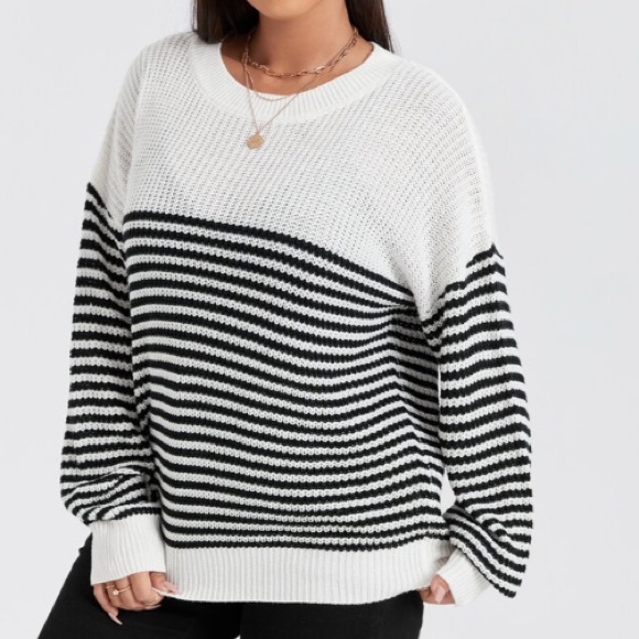 SHEIN Sweaters - Striped Sweater